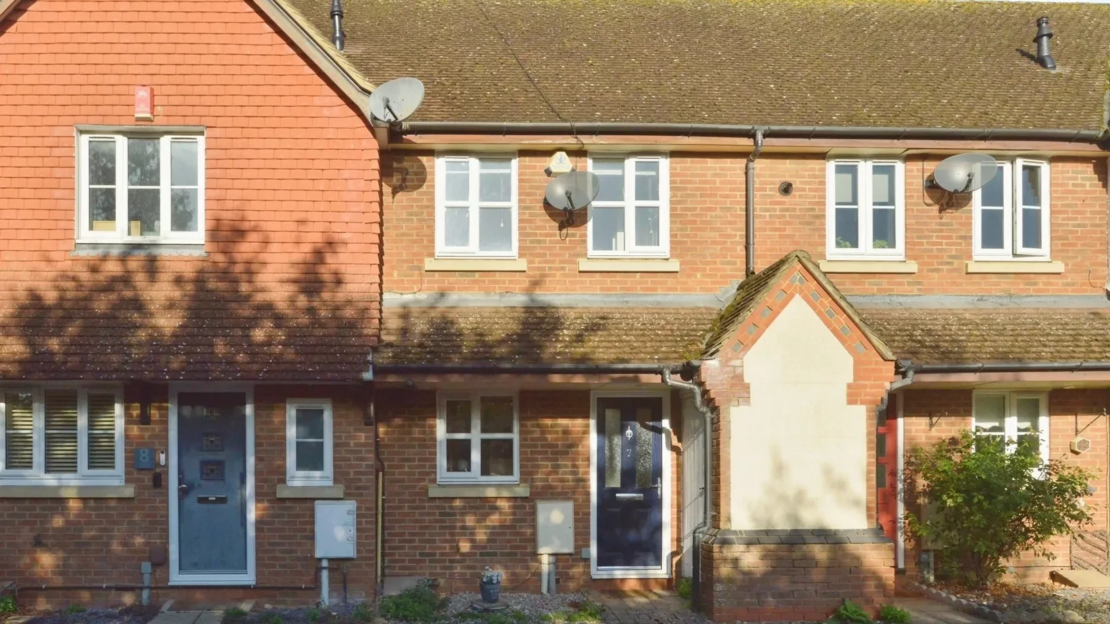 Horn Lane, Stony Stratford, Milton Keynes, MK11 - image 1