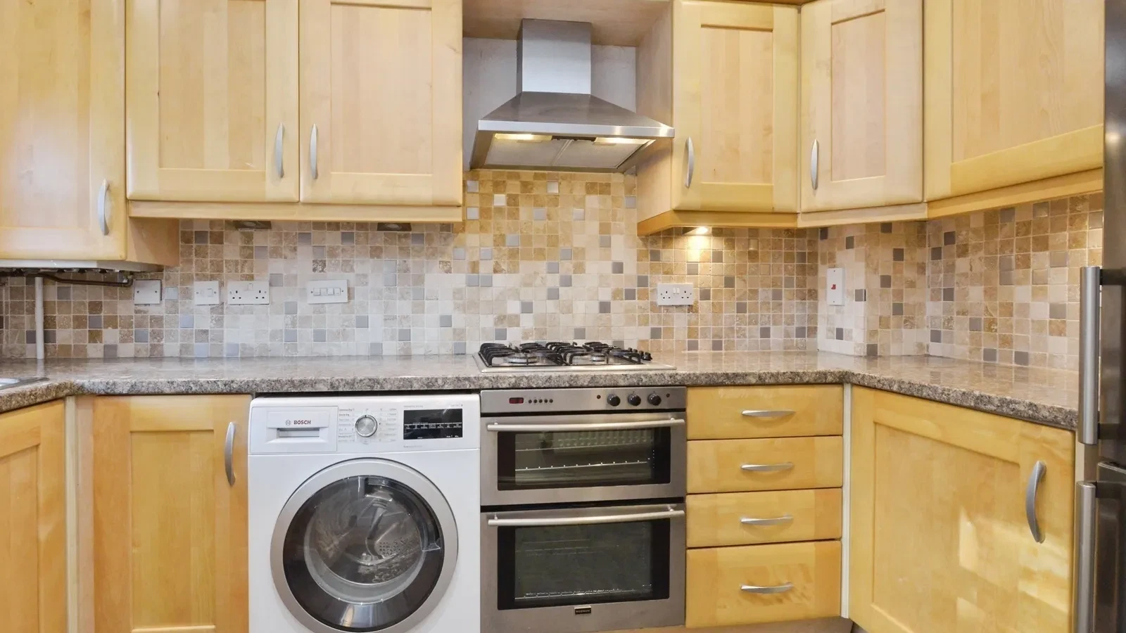 Horn Lane, Stony Stratford, Milton Keynes, MK11 - image 3