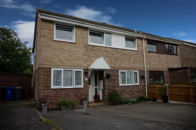 Merlin Crescent, Burton-on-trent, DE14
