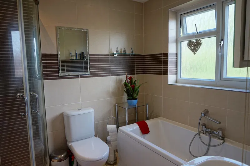 Merlin Crescent, Burton-on-trent, DE14 - image 3