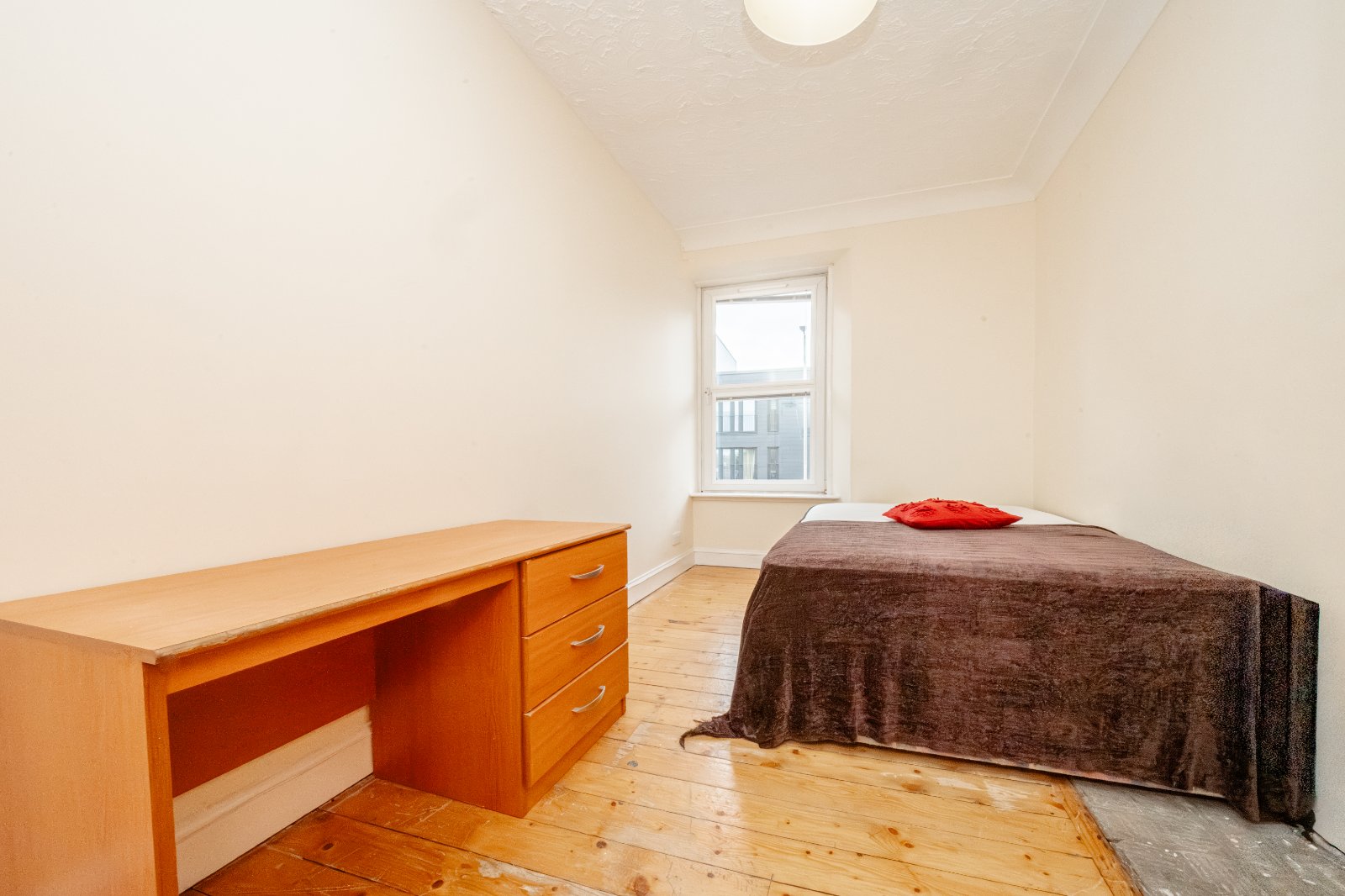 59 (1FL) Strathmartine Road, Strathmartine, Dundee, DD3 - image 6