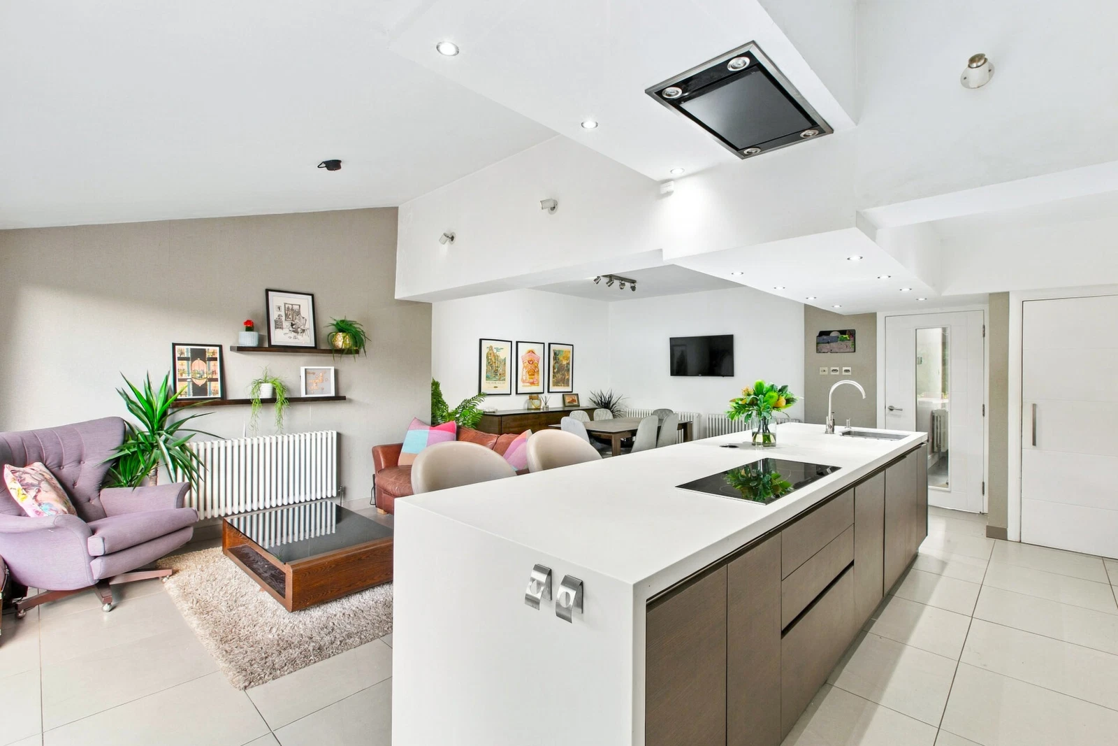 Woodbourne Avenue, Alwoodley, LS17 - image 6