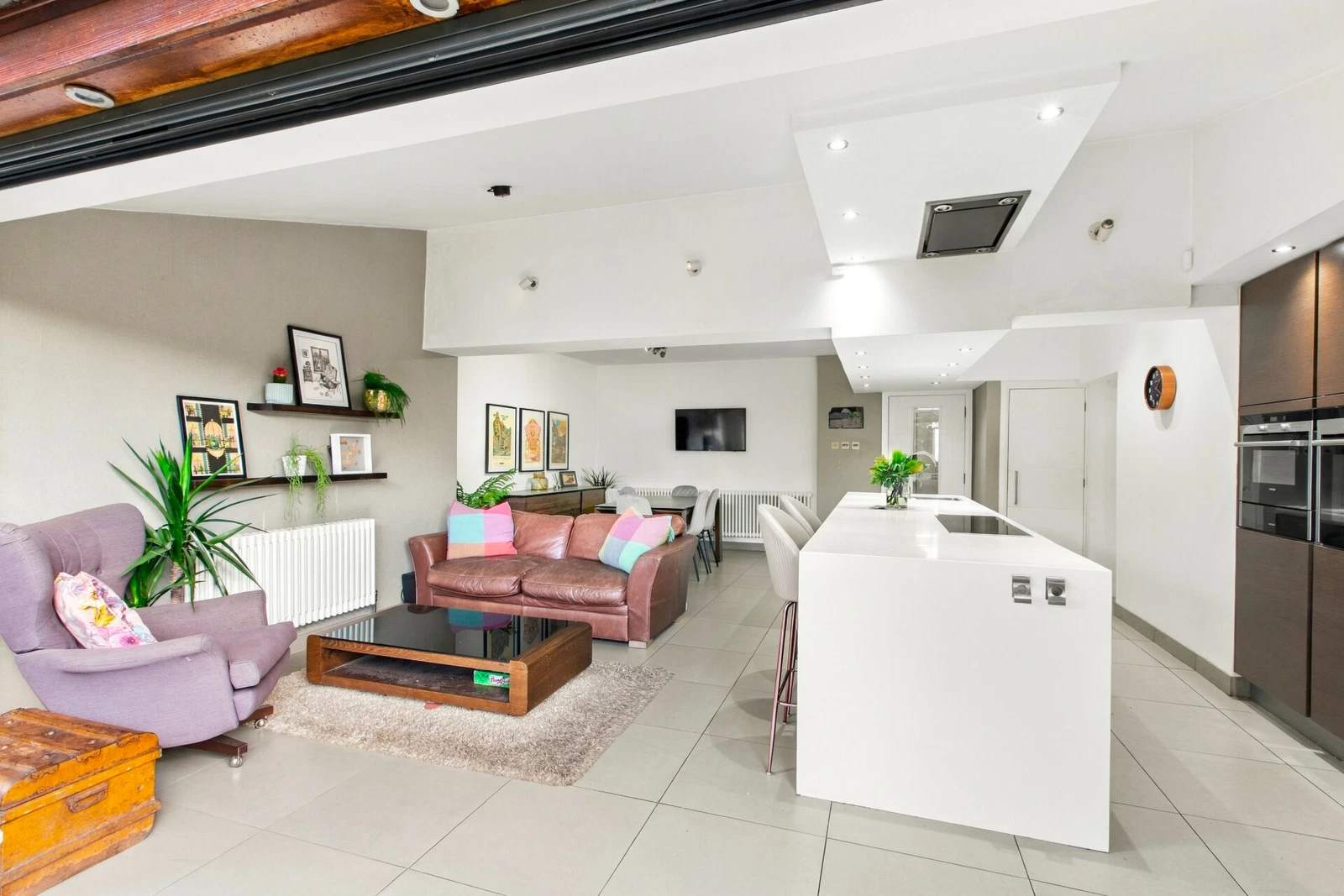 Woodbourne Avenue, Alwoodley, LS17 - image 8