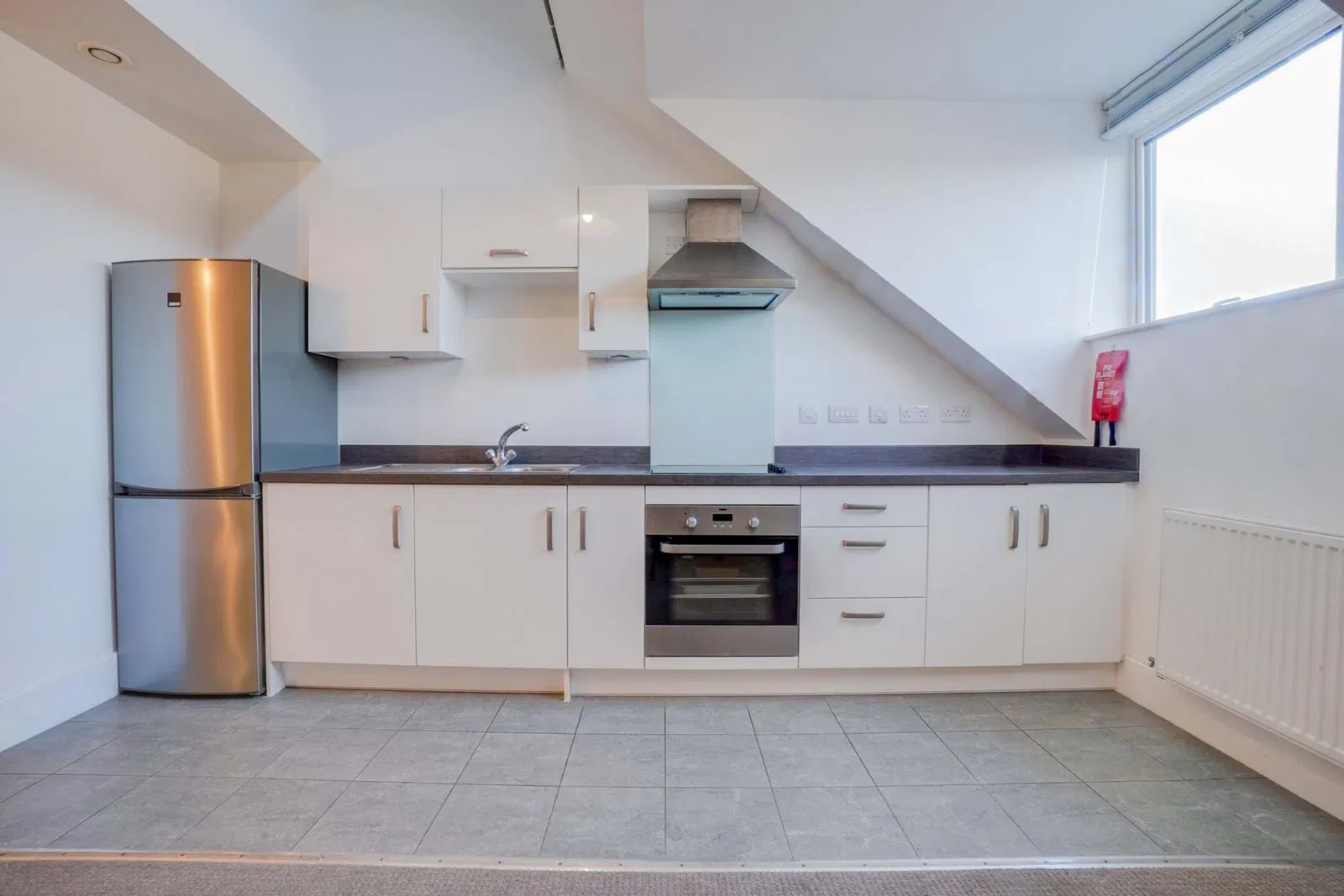 Wheatsheaf Court, Knighton Fields, Leicester - image 5