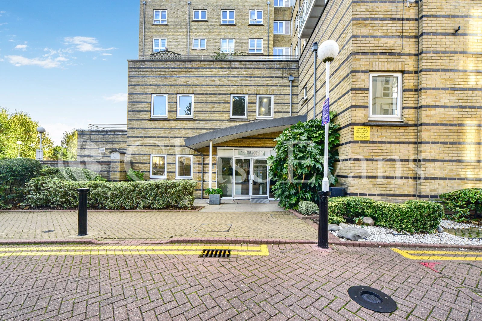 St Davids Square, Isle Of Dogs, London, E14 - image 14