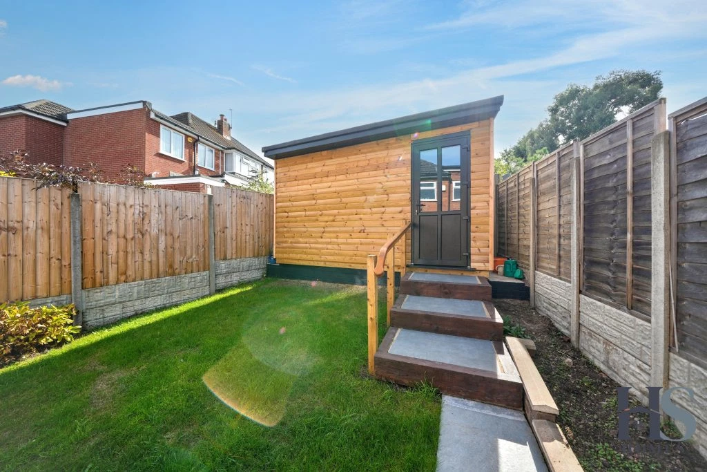 Rangoon Road, Solihull, B92 - image 12