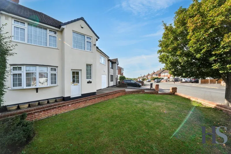 Rangoon Road, Solihull, B92