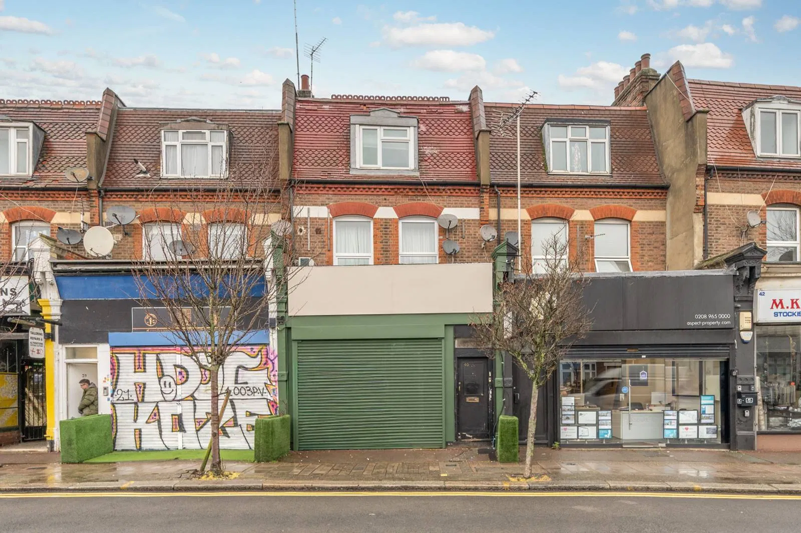 Park Parade, NW10 - image 4