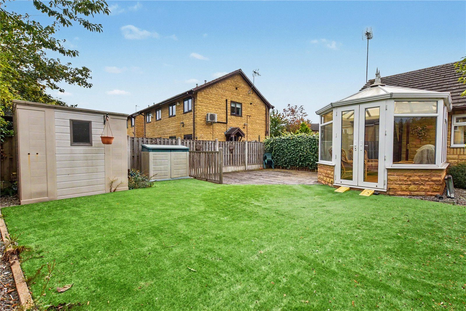 Cambridge Court, Morley, Leeds, LS27 8LH - image 7