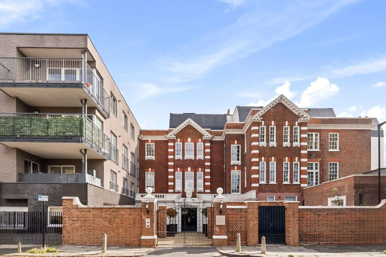McCall Close London, SW4 6PU - image 18