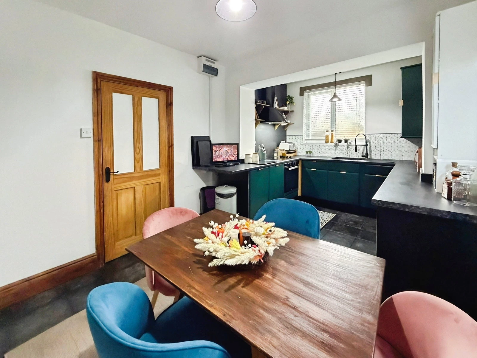 Pontardulais Road, Gorseinon, Swansea, SA4 4FQ - image 8