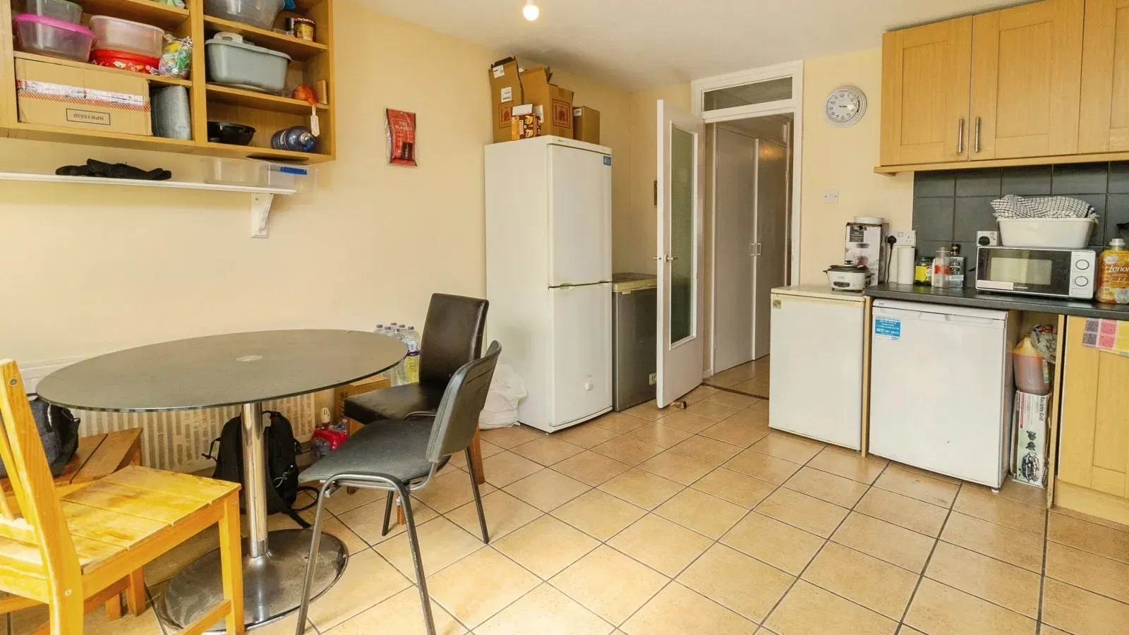 Mullion Place, Fishermead, Milton Keynes, Buckinghamshire, MK6 - image 4