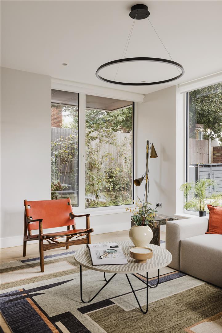 Fraser Road, Walthamstow, E17 - image 9