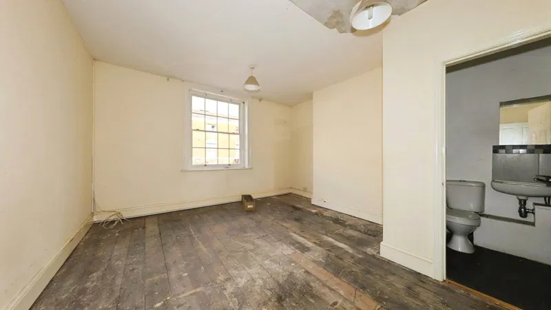 4 George Street, Wolverhampton, West Midlands - image 2