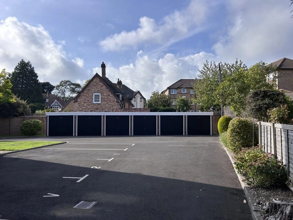 Grosvenor Road, Westbourne - image 11