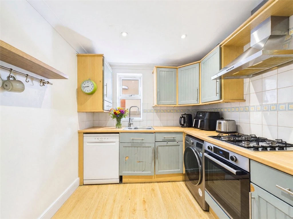 Parkwood Road, Bournemouth, Dorset, BH5 2BS - image 5