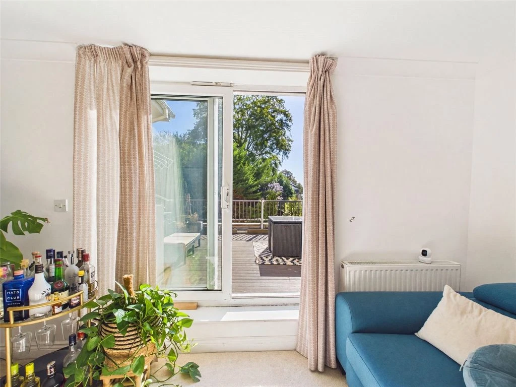 Parkwood Road, Bournemouth, Dorset, BH5 2BS - image 9