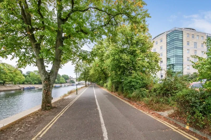 Leeman Road, York, YO26 4ZP - image 3