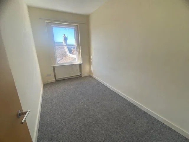 Flat 9, 142-144 Eastern Road, Brighton, East Sussex, BN2 0AE - image 2