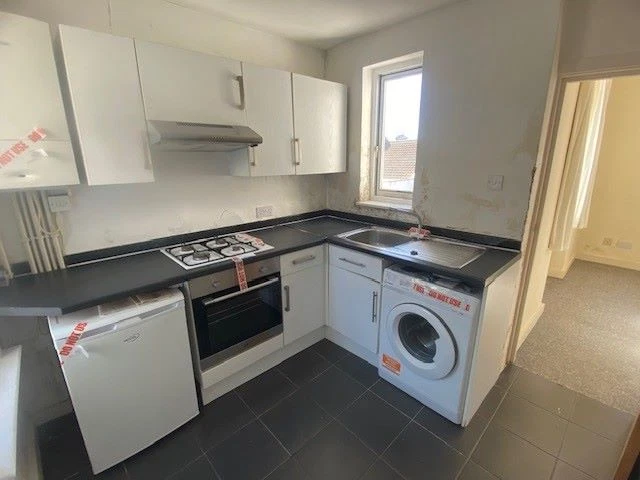 Flat 9, 142-144 Eastern Road, Brighton, East Sussex, BN2 0AE - image 5