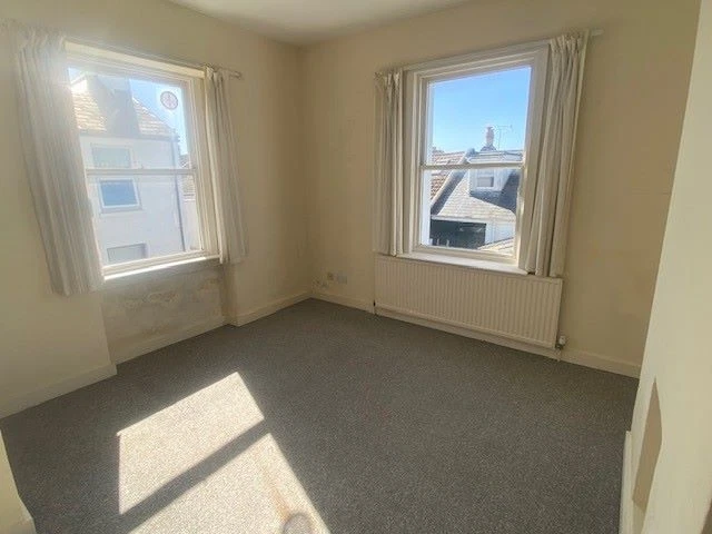 Flat 9, 142-144 Eastern Road, Brighton, East Sussex, BN2 0AE - image 6