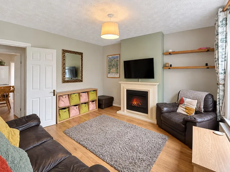 Shortlands Road, Sittingbourne, ME10 3JS - image 2