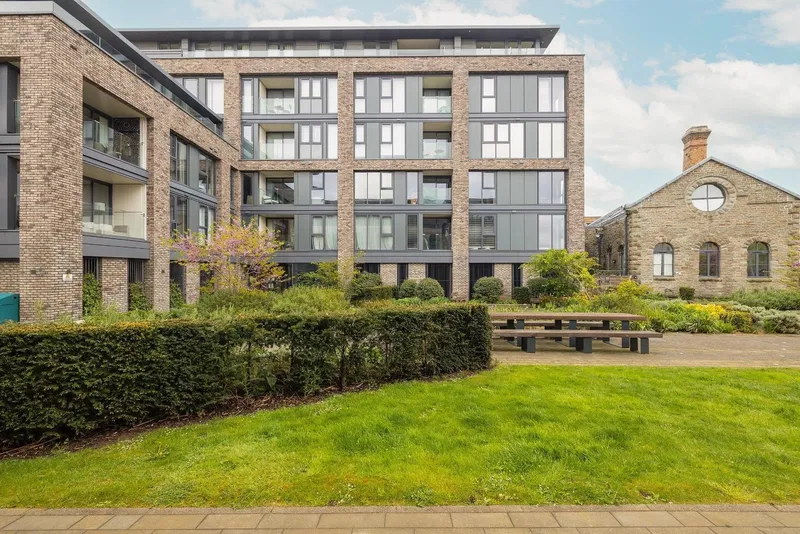 Lime Kiln Road, Harbourside, Bristol - image 2