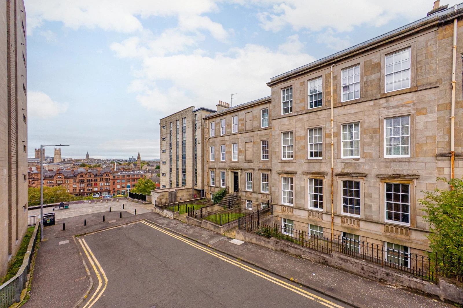 Flat 2/2, 148 Hill Street, Garnethill, Glasgow, G3 6UA - image 1
