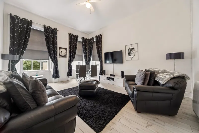 Flat 2/2, 148 Hill Street, Garnethill, Glasgow, G3 6UA - image 3
