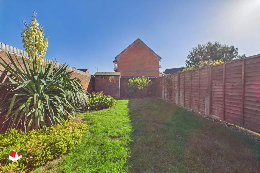 Chestnut Road, Abbeymead, Gloucester, GL4 - image 8