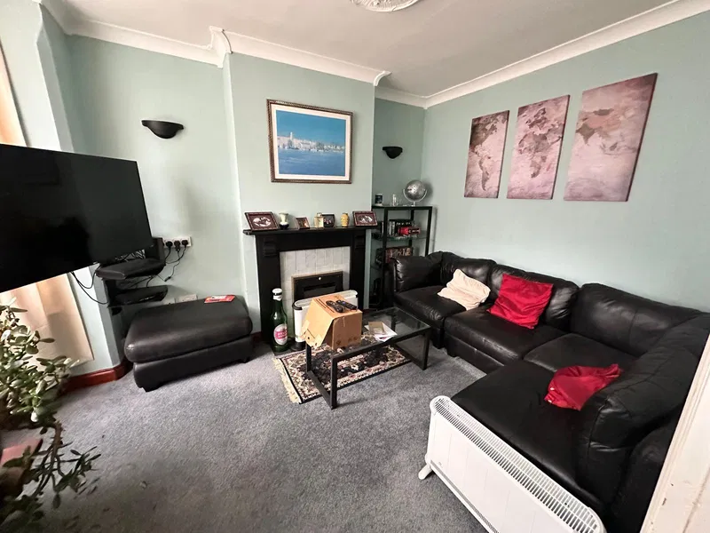 Knox Road, Portsmouth, PO2 8JL - image 2