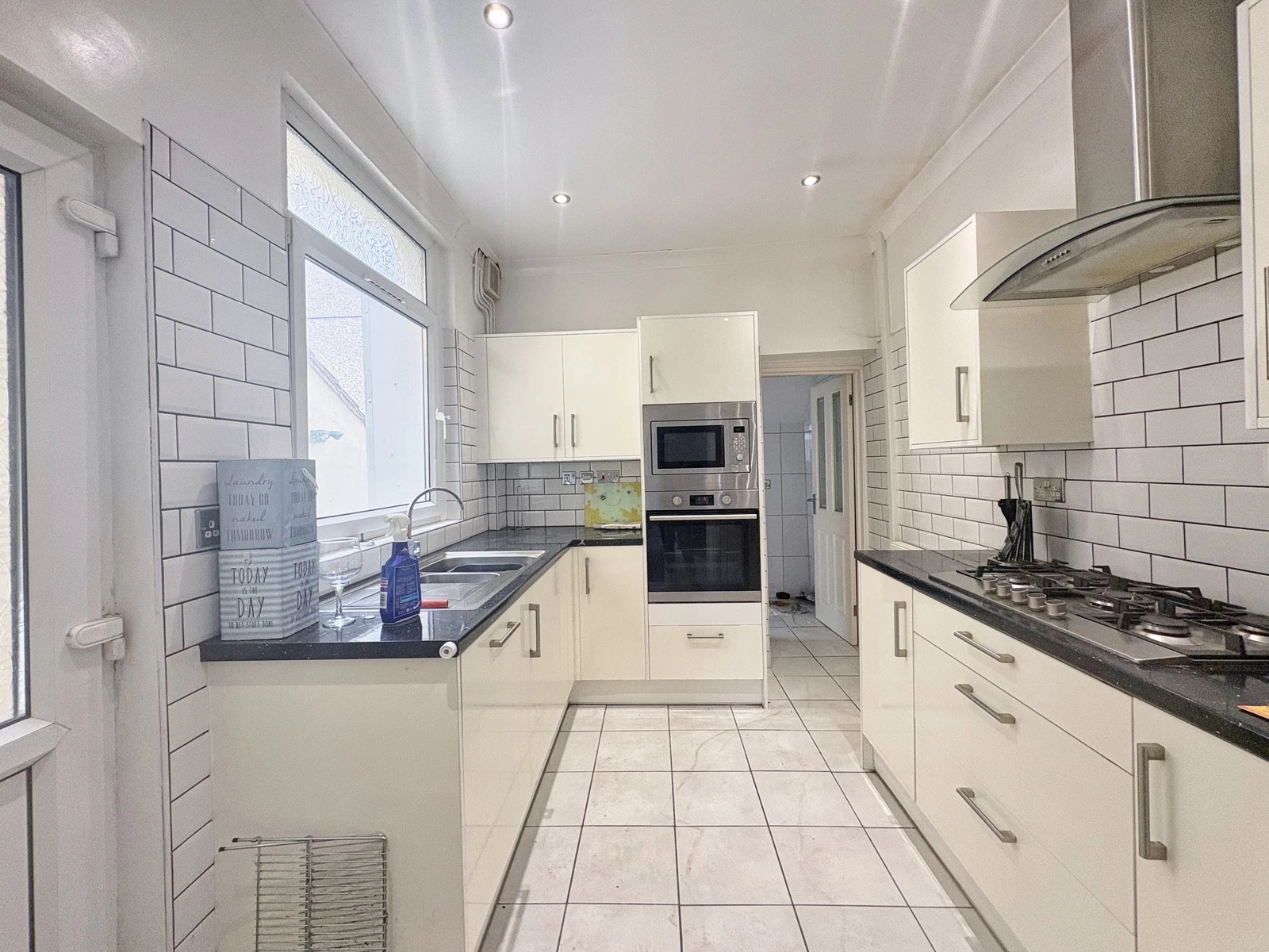 Pendrill Street, Neath, SA11 - image 2