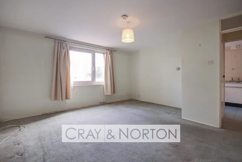 Priory Crescent, Crystal Palace, London, SE19 - image 2