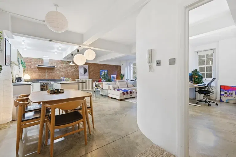 Institute Place, London, E8 - image 3