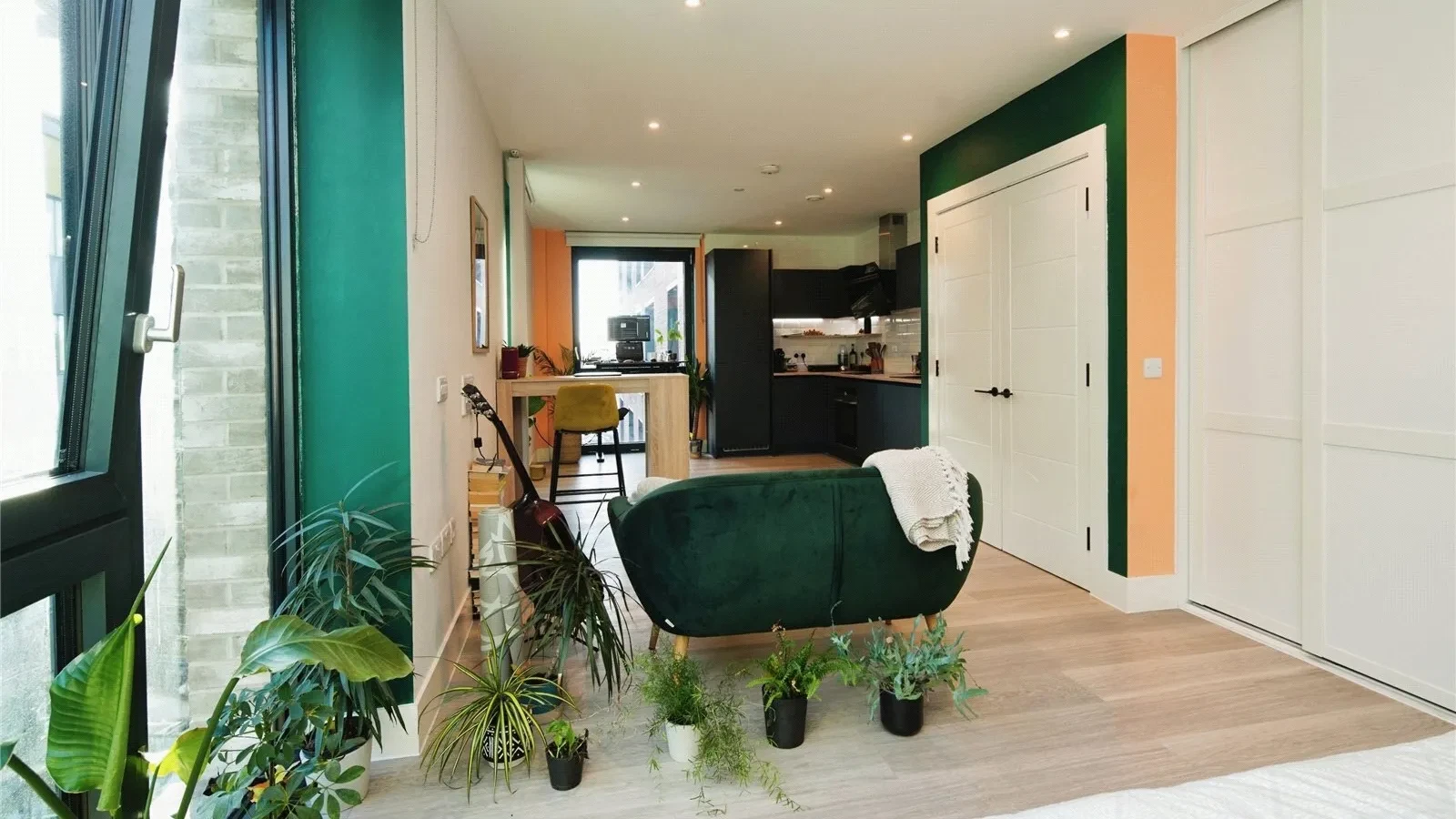 The Furlong, Brighton, East Sussex, BN2 - image 13