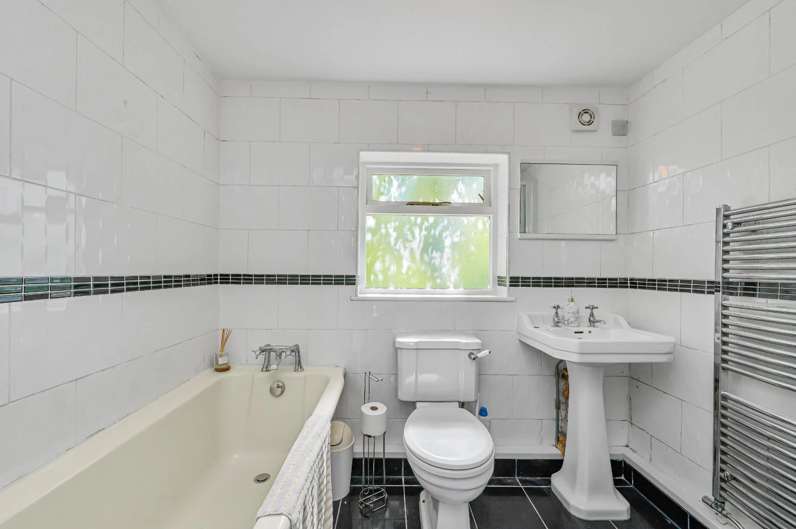Barnsbury Street, Islington, London, N1 - image 9