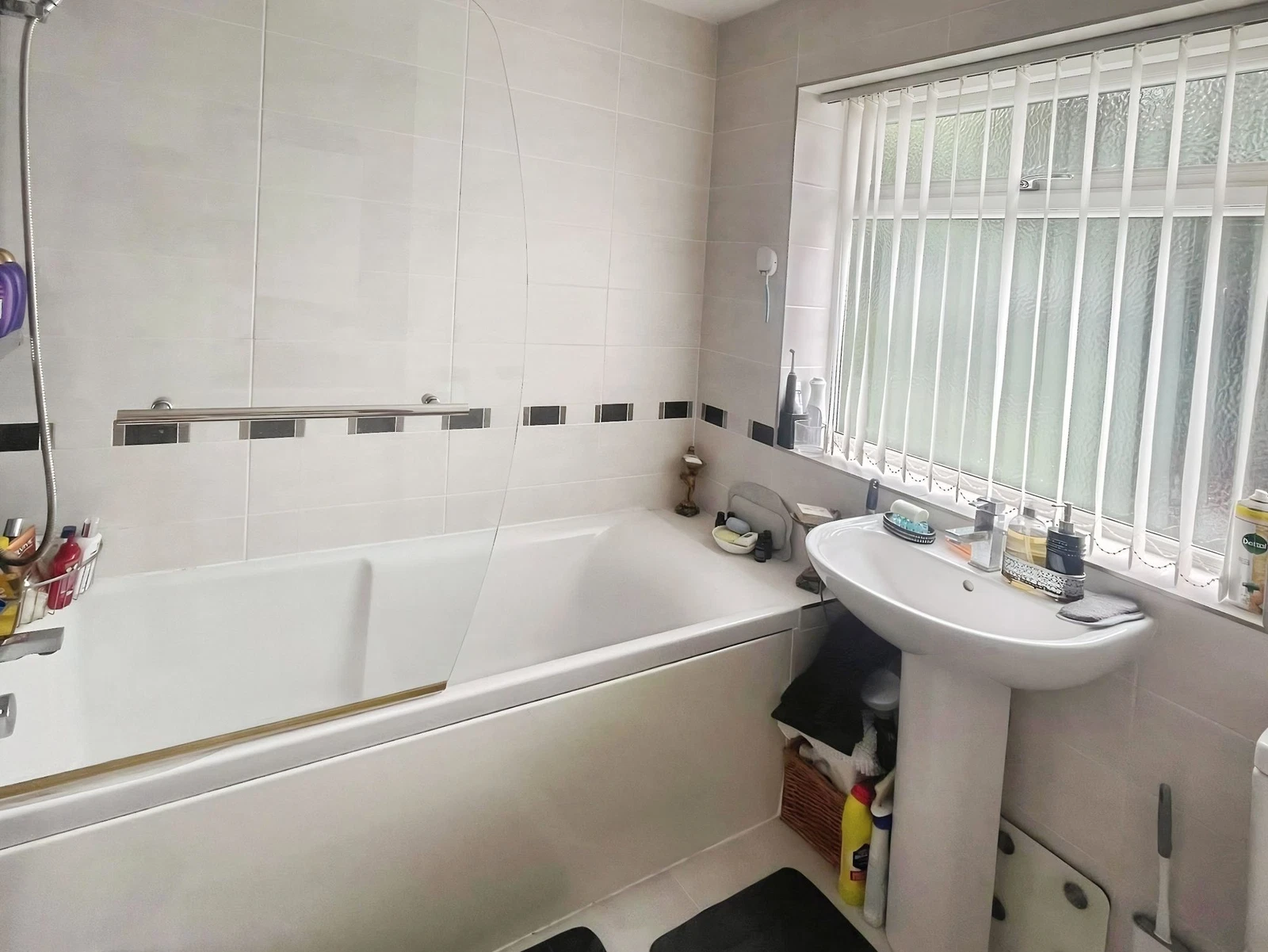Kent Drive, Oadby, Leicester, LE2 - image 26