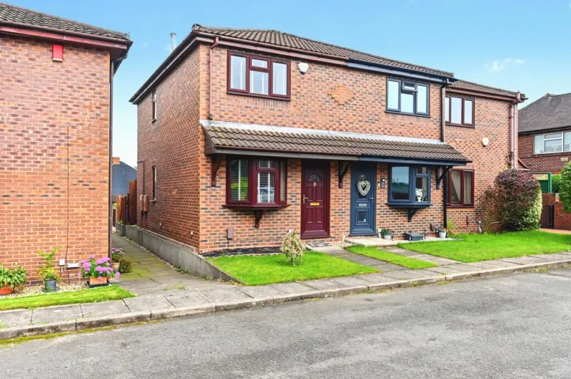 Northwood Green, Northwood, Stoke-on-Trent, Staffordshire, ST1 2AR