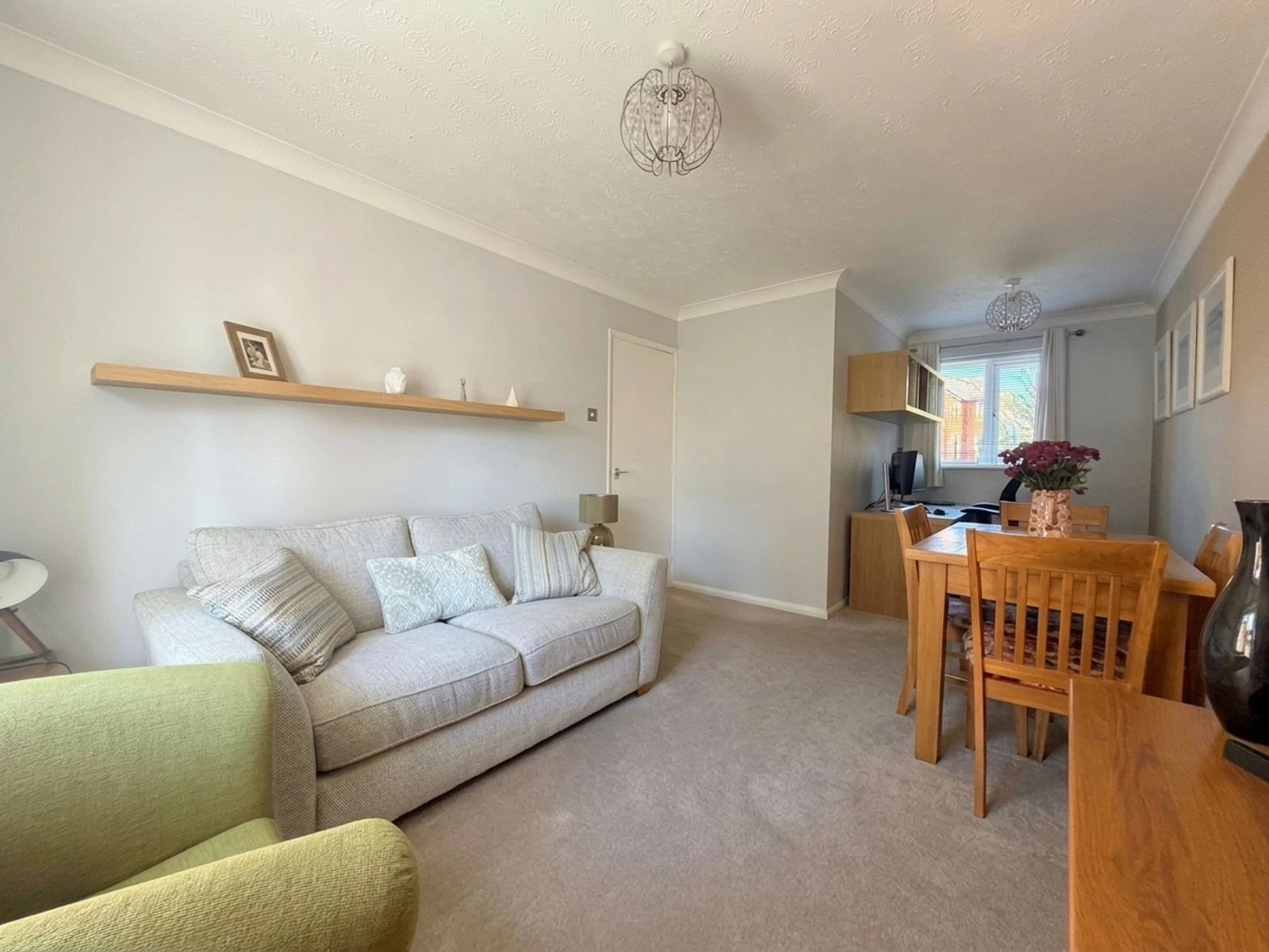 Whitworth Crescent, Riverside Court, SO18 - image 3