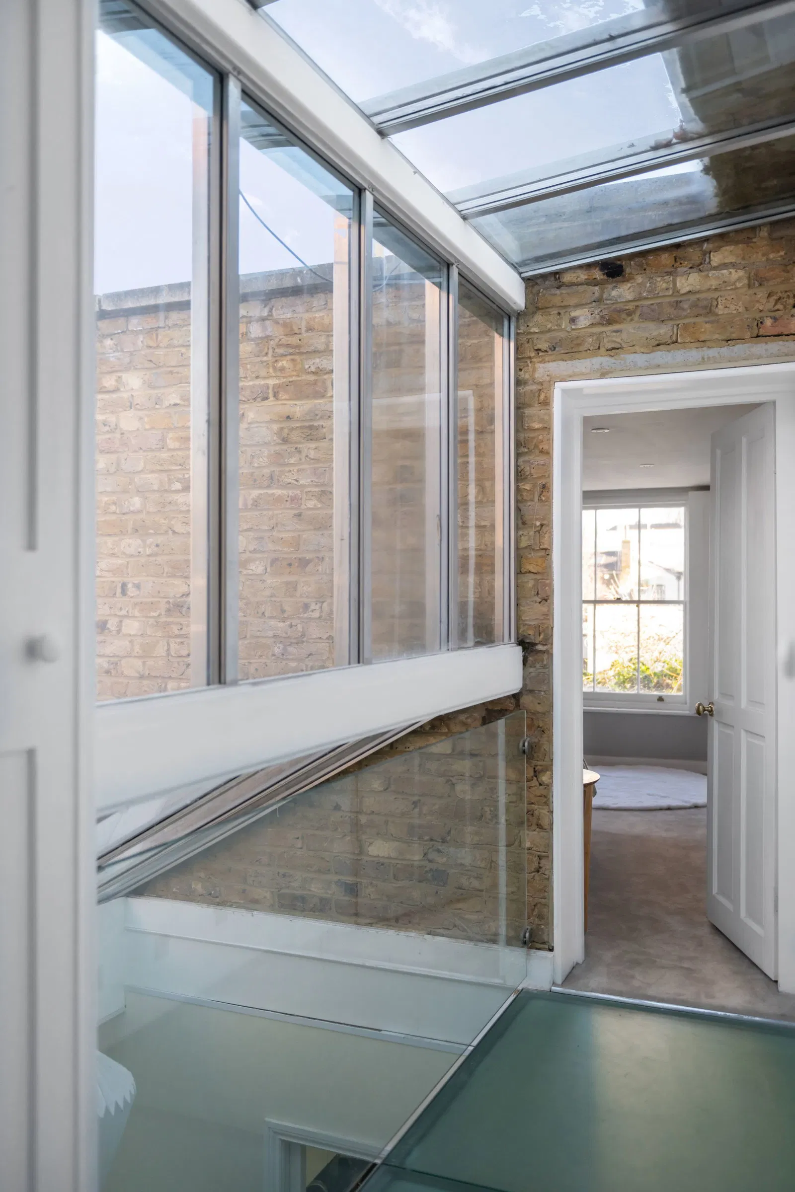 Priory Grove, Stockwell, SW8 - image 4