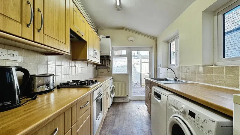 Gordon Street, Leamington Spa - image 2