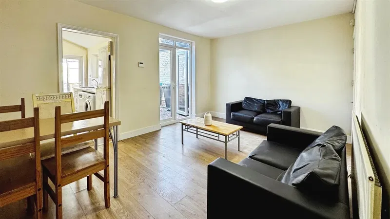 Gordon Street, Leamington Spa - image 3