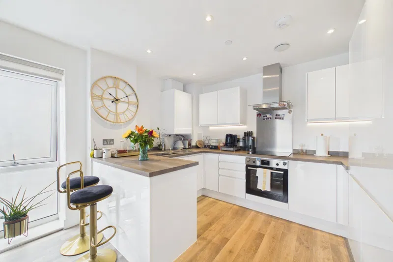 Market Street, Bracknell, RG12 1PA - image 3