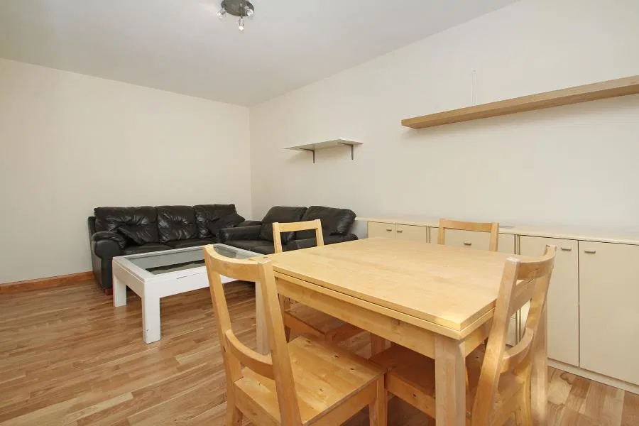 Sheffield Terrace, Kensington, W8 - image 1