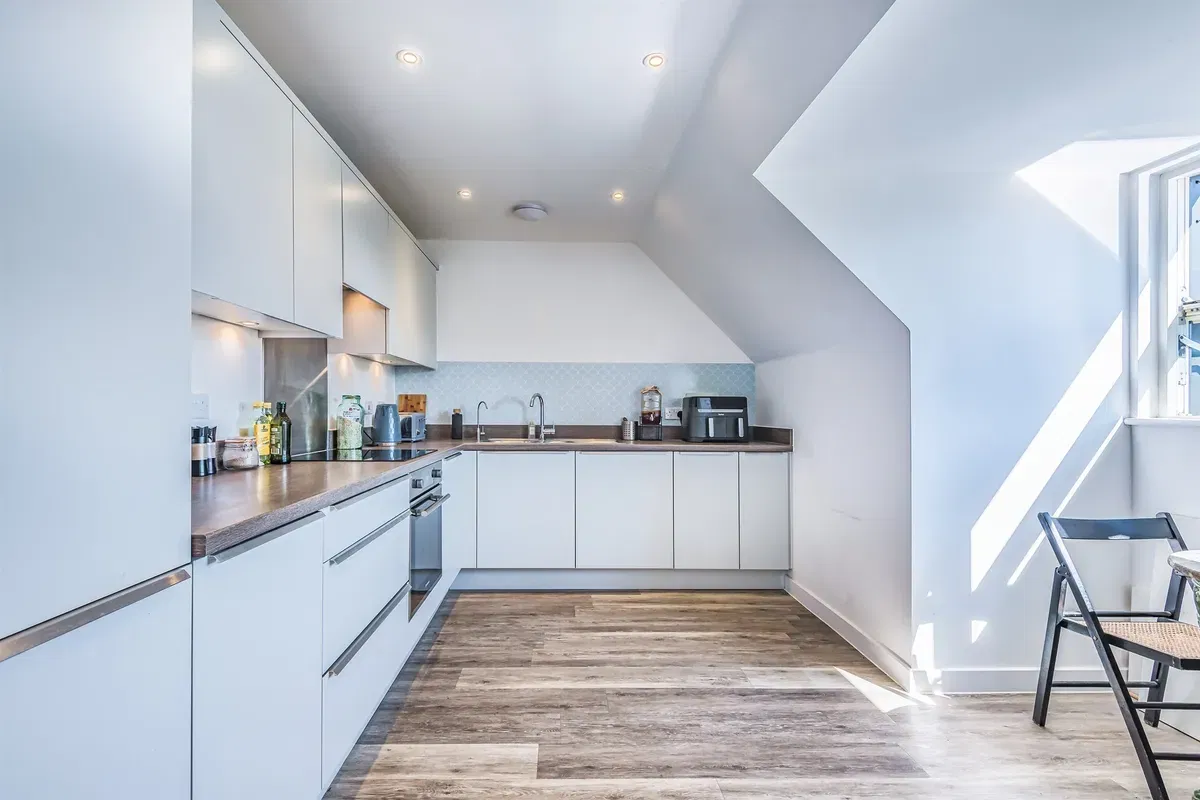 Salt Marsh Road, Shoreham-By-Sea - image 3