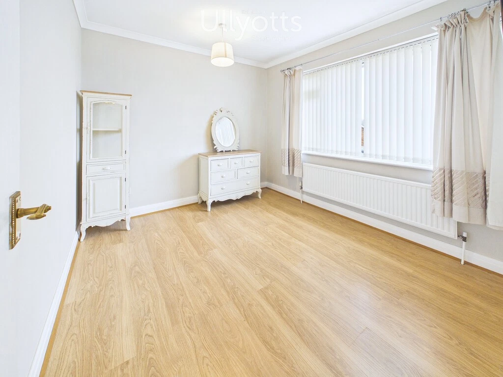 40 Martongate, Bridlington, East Yorkshire, YO16 6YD - image 16