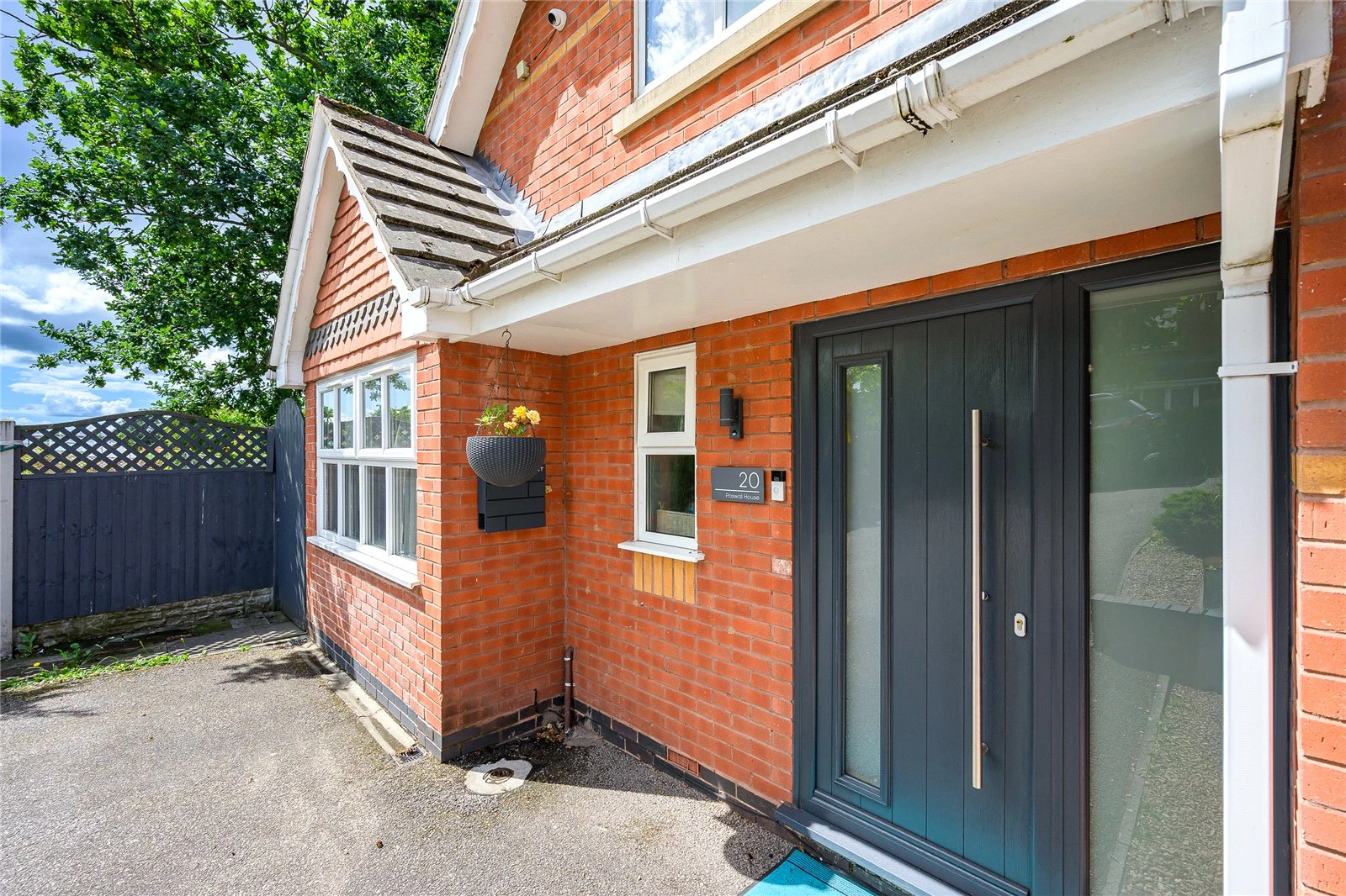 Darley Drive, Dunstall Park, Wolverhampton, West Midlands, WV6 - image 36