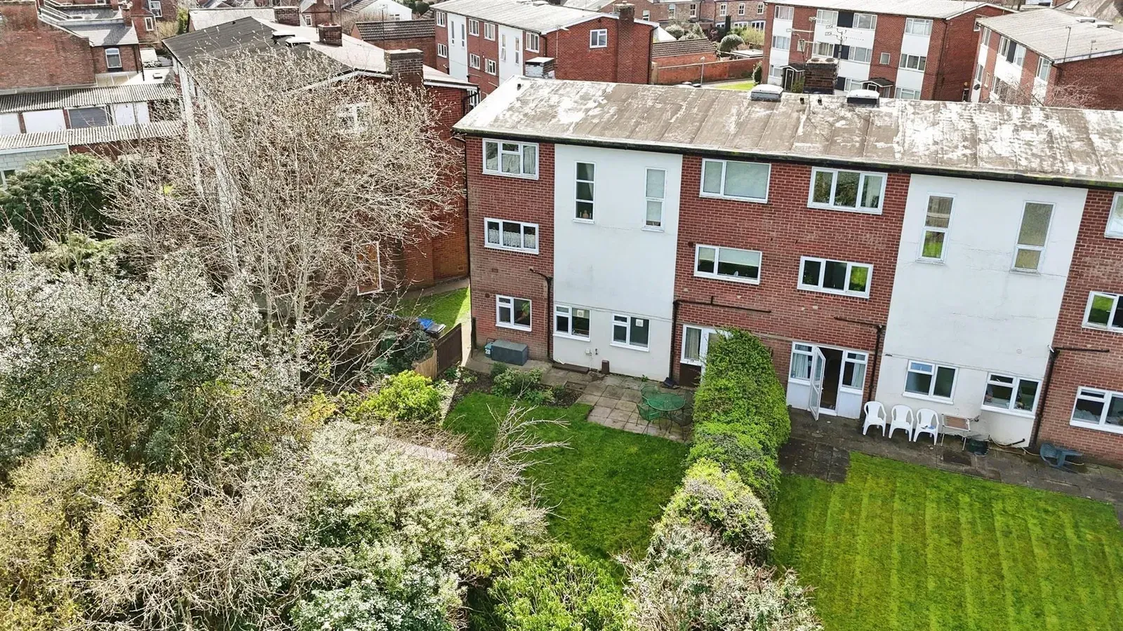 Fairlawn Close, Leamington Spa - image 5
