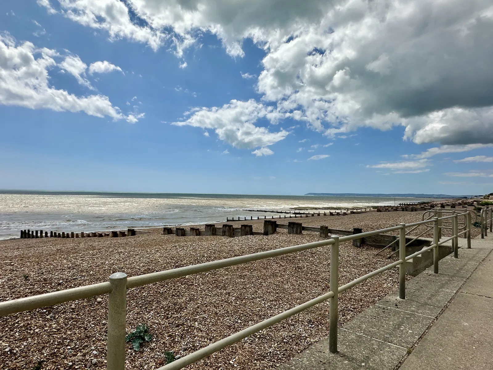 Pages Parade, South Cliff, Bexhill-on-Sea - image 4