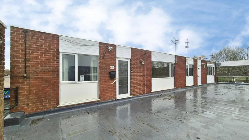 Parkside Shopping Precinct, Stafford, ST16
